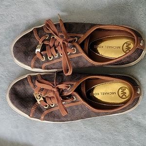 Michael Kors sneakers in brown